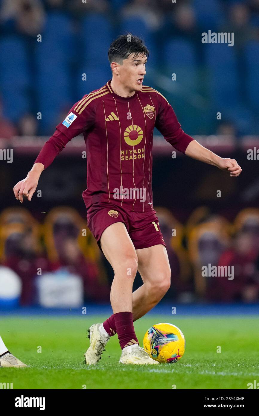 Eldor Shomurodov of AS Roma during the Serie A match between AS Roma