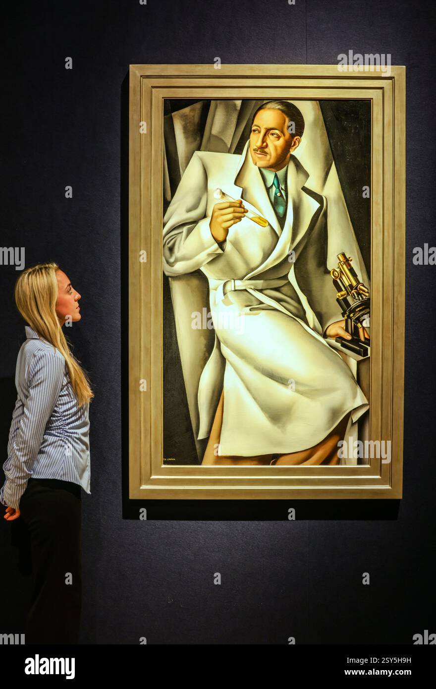 Tamara lempicka hi-res stock photography and images - Alamy