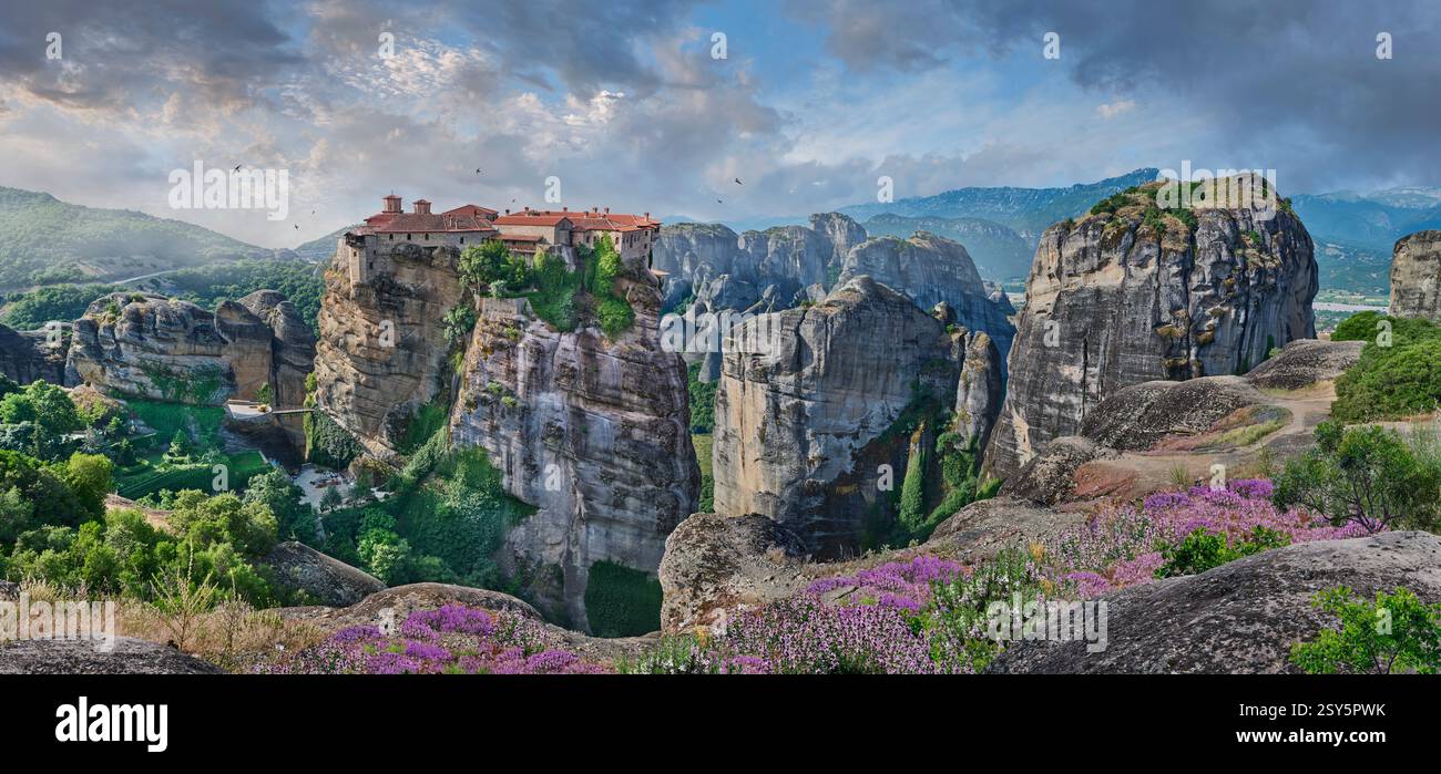 Medieval Meteora  Monastery of St Varlaam ( Μονή Βαρλαάμ) on top of a rock pillar in the Meteora Mountains, Thessaly, Greece Stock Photo