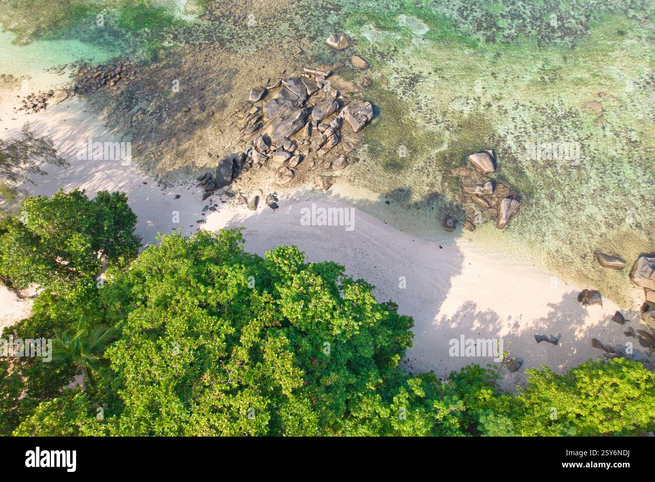 Drone shot rocky beach shore hi-res stock photography and images - Alamy