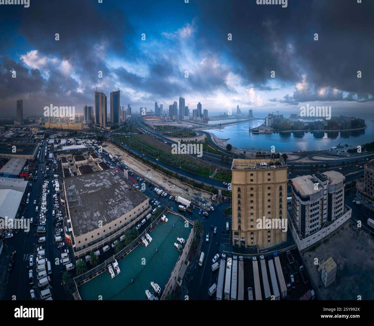Iconic architectures hi-res stock photography and images - Alamy