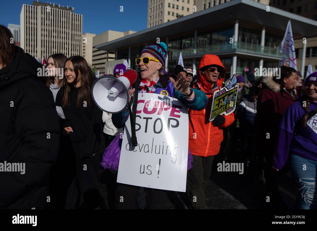 Cupe Alberta Rally Edmonton, Canada. 27th Feb, 2025. CUPE members and supporters protest ...