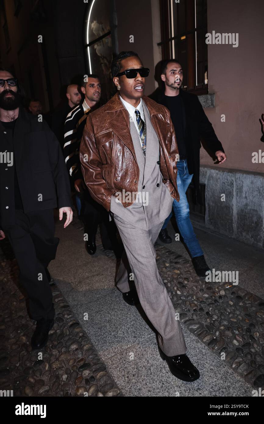 Milan, Italy. 27th Feb, 2025. Women's Fashion, Fall/Winter 2025 ...