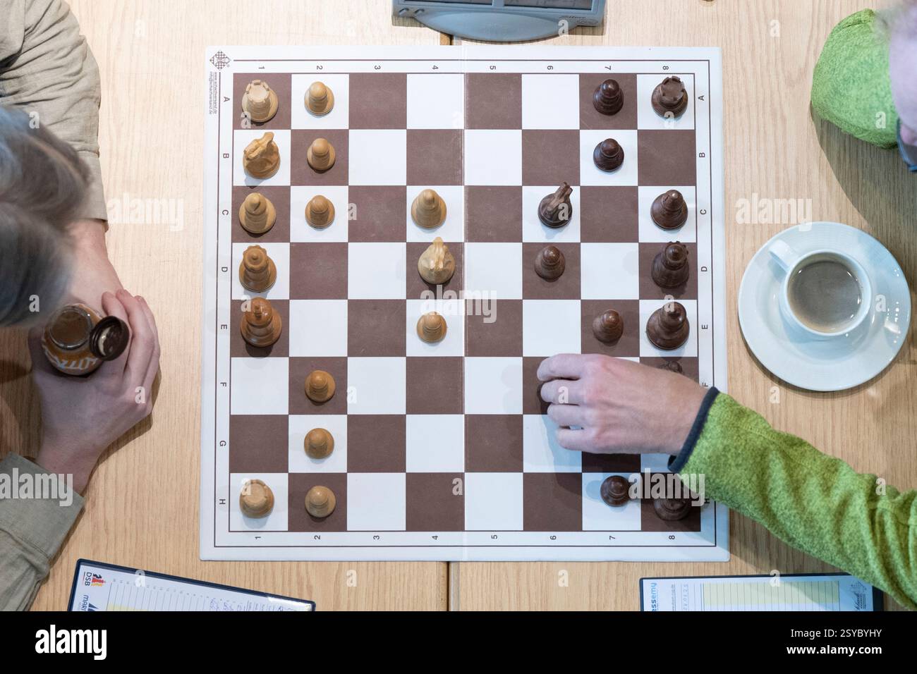 Dresden, Germany. 28th Feb, 2025. Participants in the Chess Amateur ...