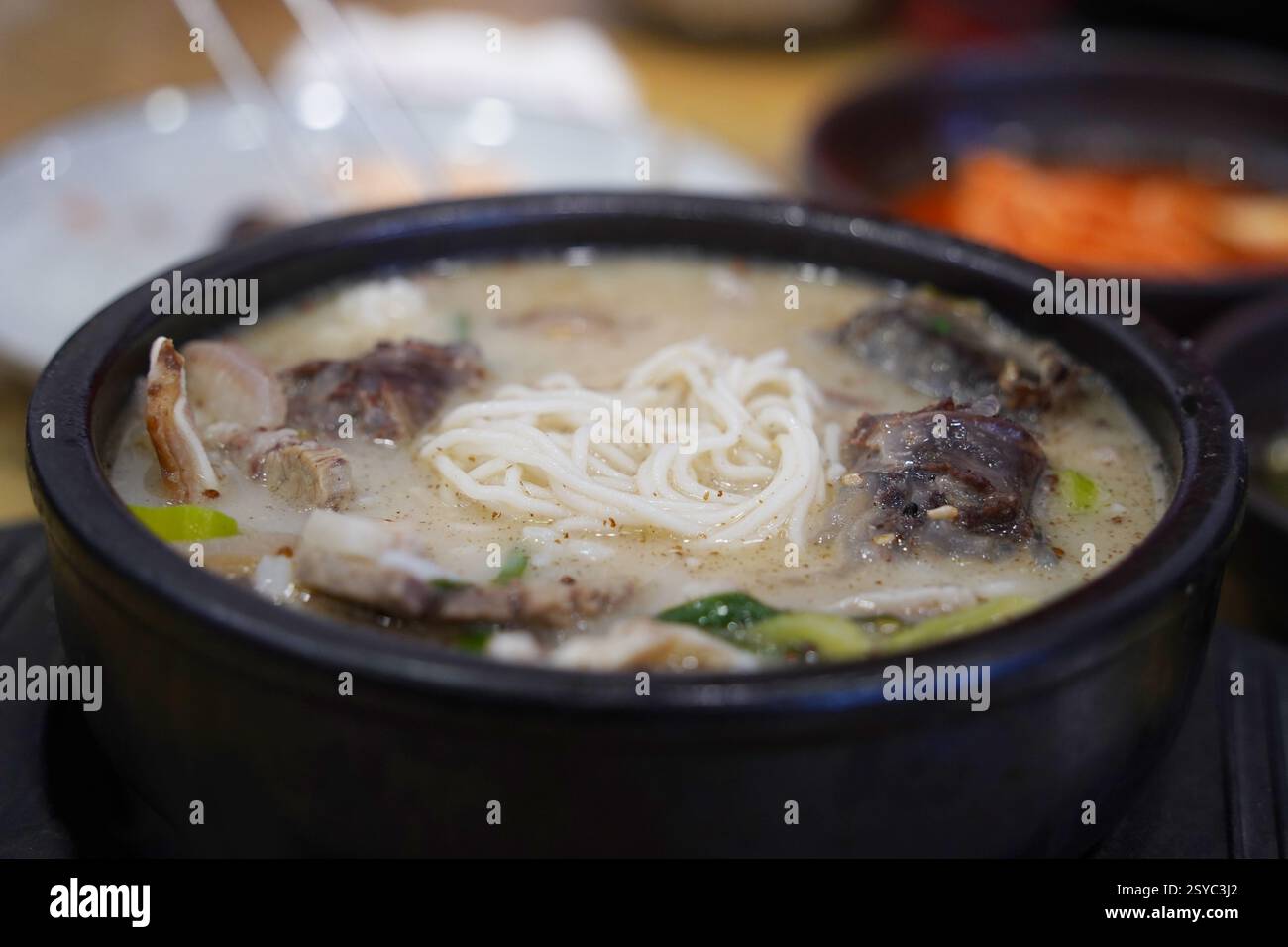 [Sin-uiju] Spicy Glutinous Blood Sausage (Sundae) Soup 600g