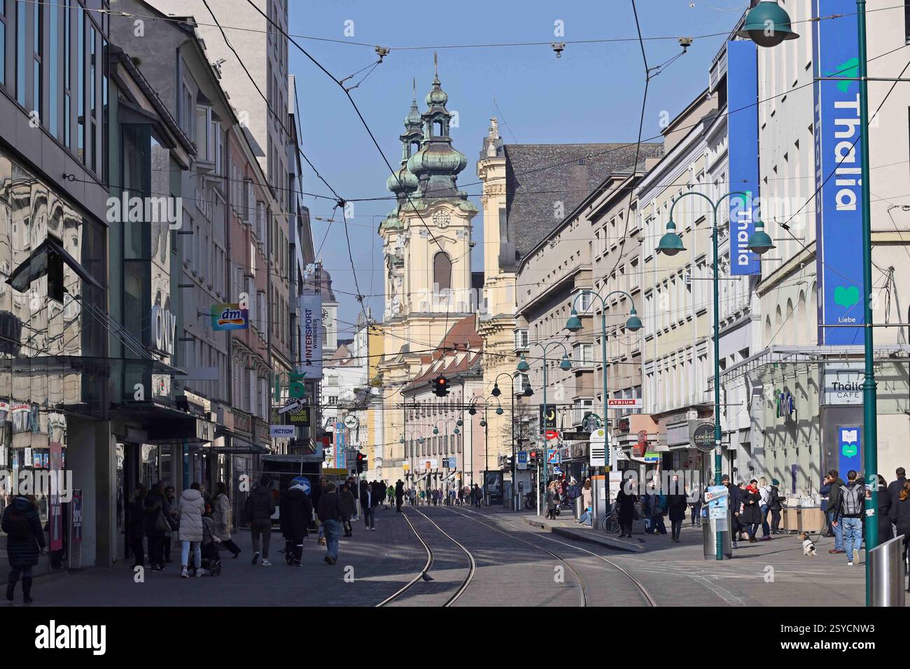 Linz Innerstadt 28.02.2025, Linz, AUT, Unterwegs in Oberösterreich, Themenbild ...