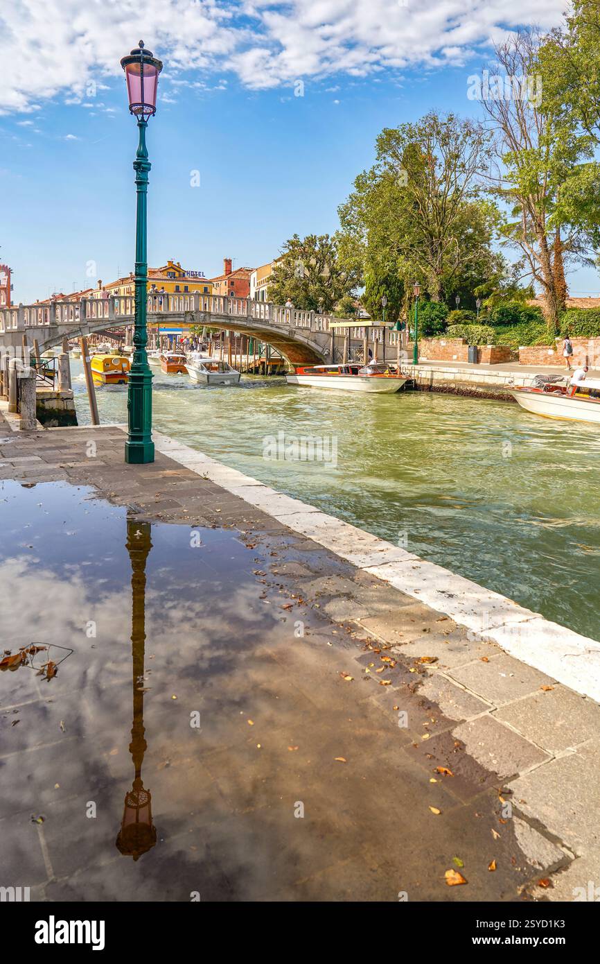 Reflection bridge sky puddle hi-res stock photography and images - Alamy
