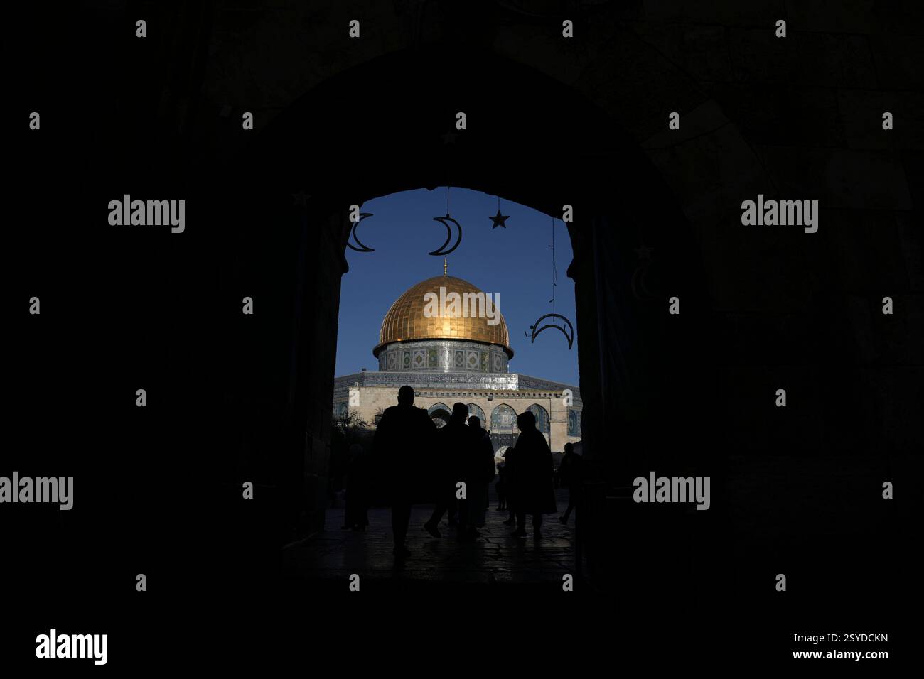 which month will ramadan start 2025