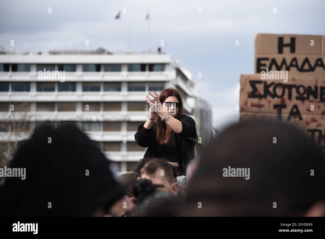 Athens Tempi Riots Athens, Greece, February 28, 2025. Hundreds of thousands of people ...