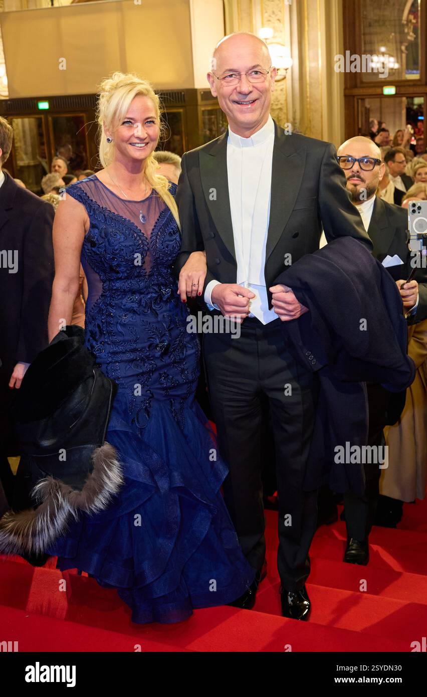 67th-vienna-opera-ball-2025-at-the-vienna-state-opera-in-vienna