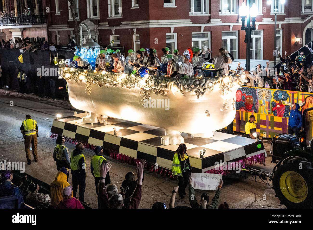 mardi gras parades 2025 new orleans