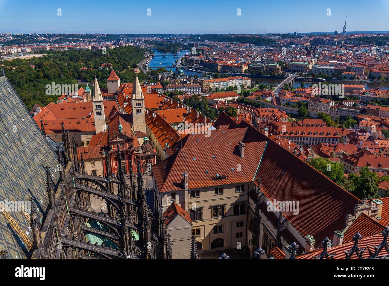 Featuring red roofed buildings hi-res stock photography and images - Alamy