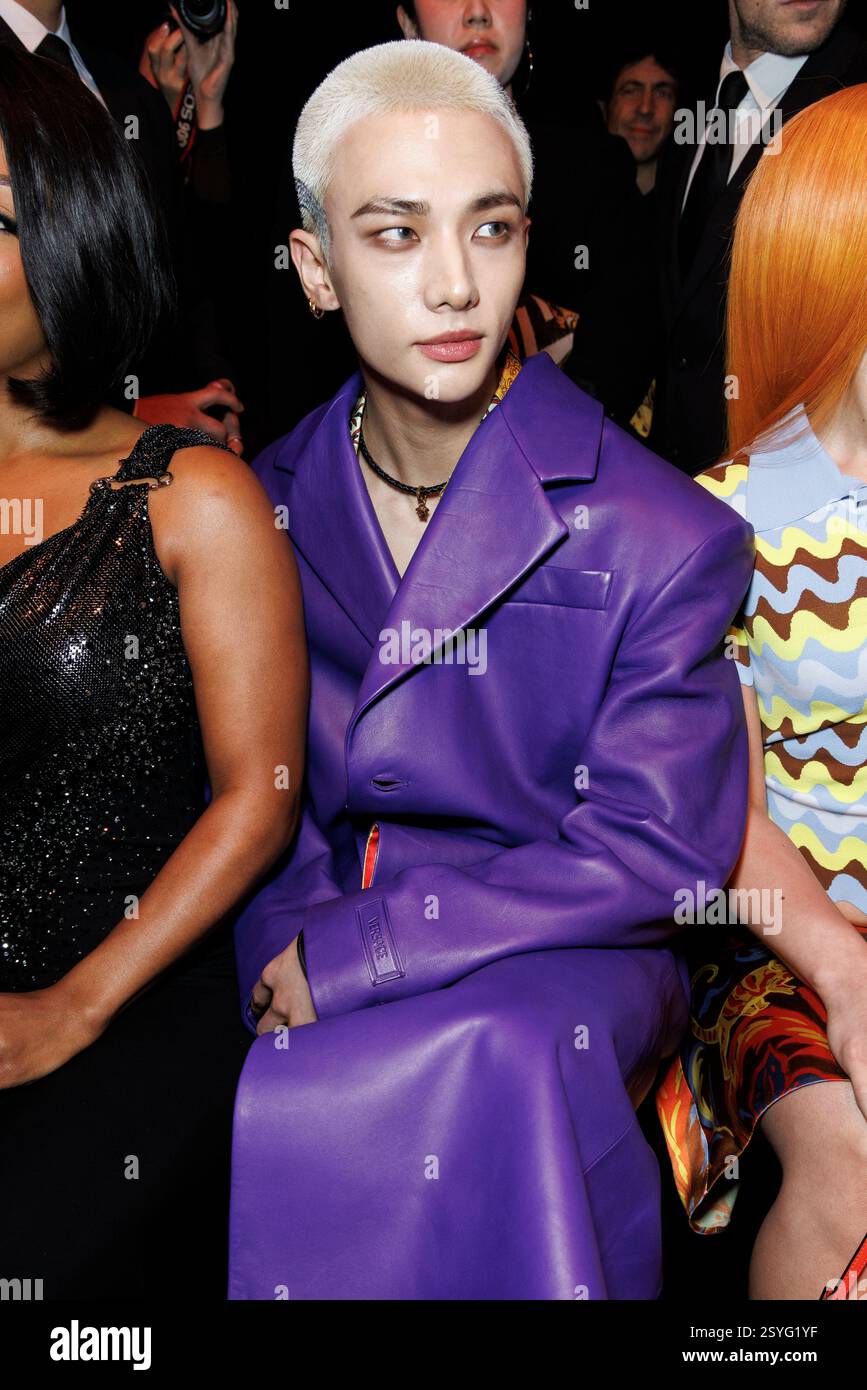 Milan, Italien. 28th Feb, 2025. Hyunjin attends VERSACE Autumn-Winter ...