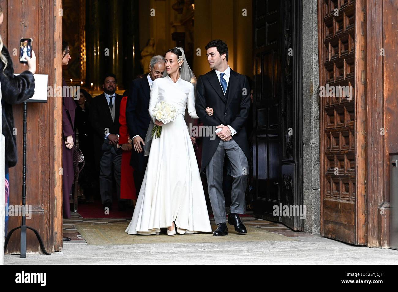 Ignacio Ruíz-Gallardón and Nerea Zabala leave the Santa Bárbara Church