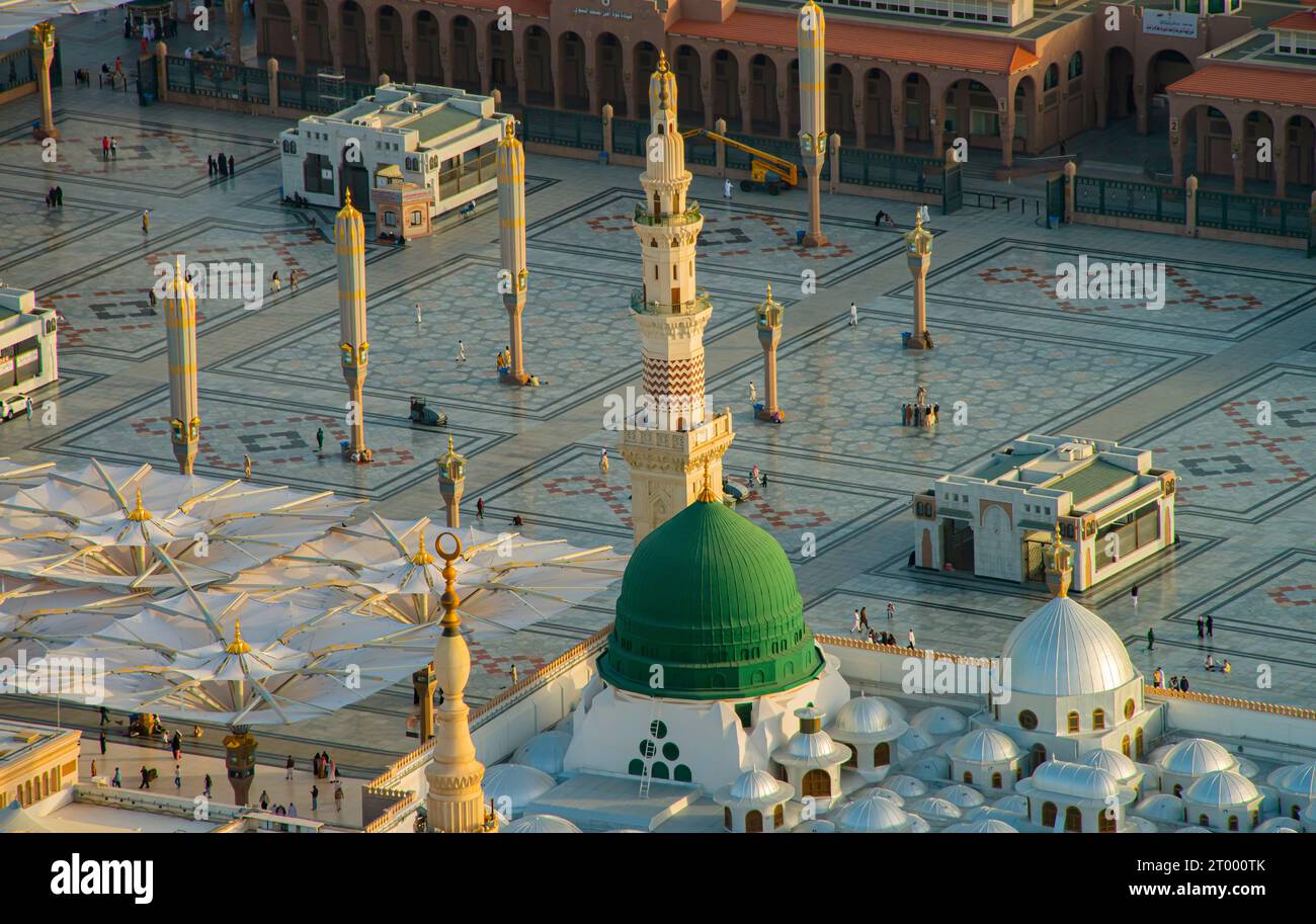 A breathtaking glimpse from the heavens above: the Holy Prophet's Mosque (Masjid Nabawi) in Medina, Saudi Arabia. Stock Photo