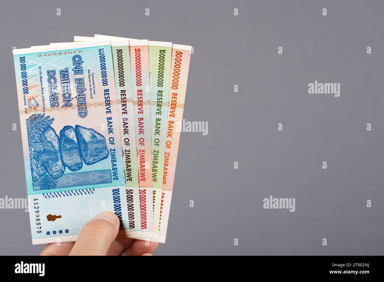 Zimbabwe dollar hi-res stock photography and images - Alamy