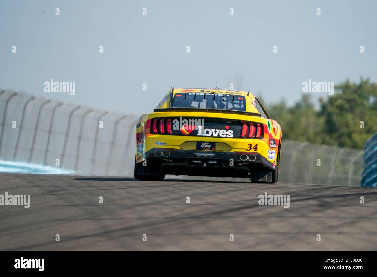 NASCAR Cup Driver, Michael McDowell (34) races for position for the Go