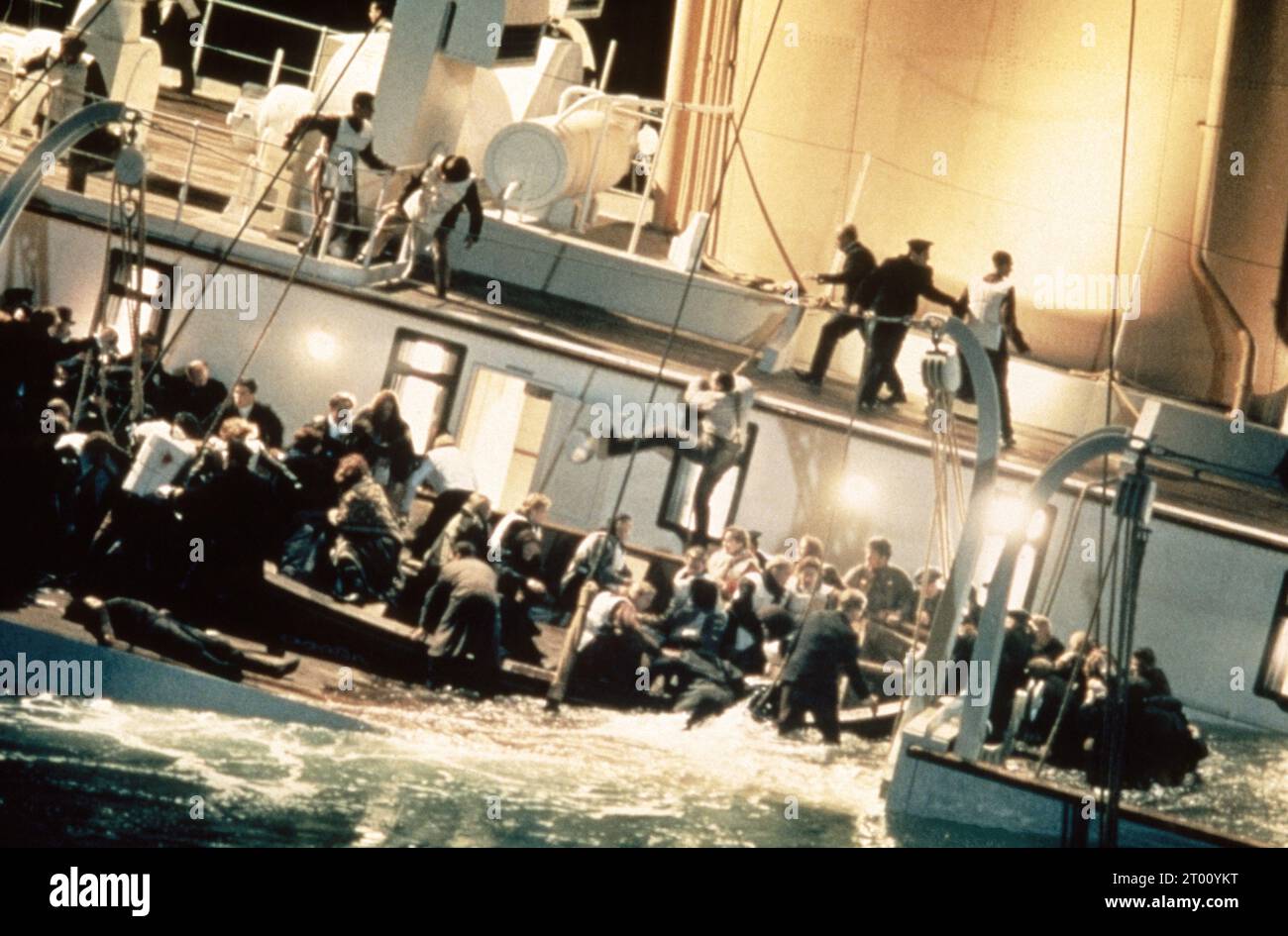 Titanic Year: 1997 USA Director: James Cameron Stock Photo - Alamy
