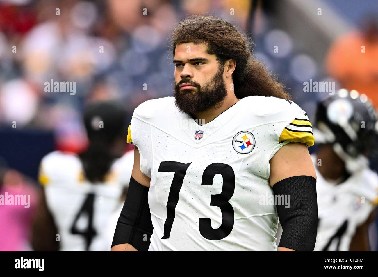 Pittsburgh Steelers guard Isaac Seumalo (73) looks on prior to the game