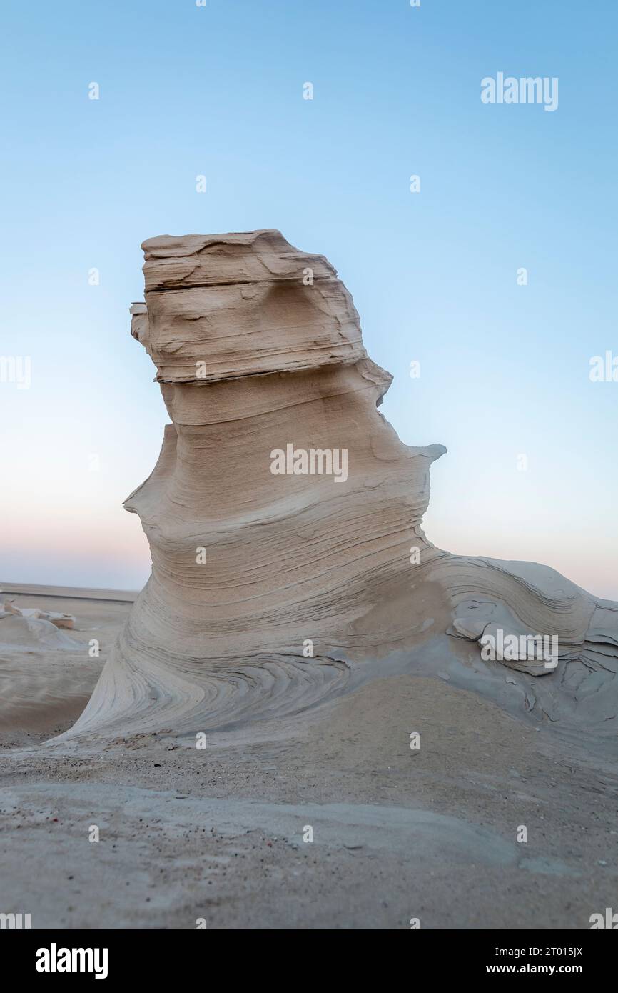 Abu dhabi fossil rocks hi-res stock photography and images - Alamy