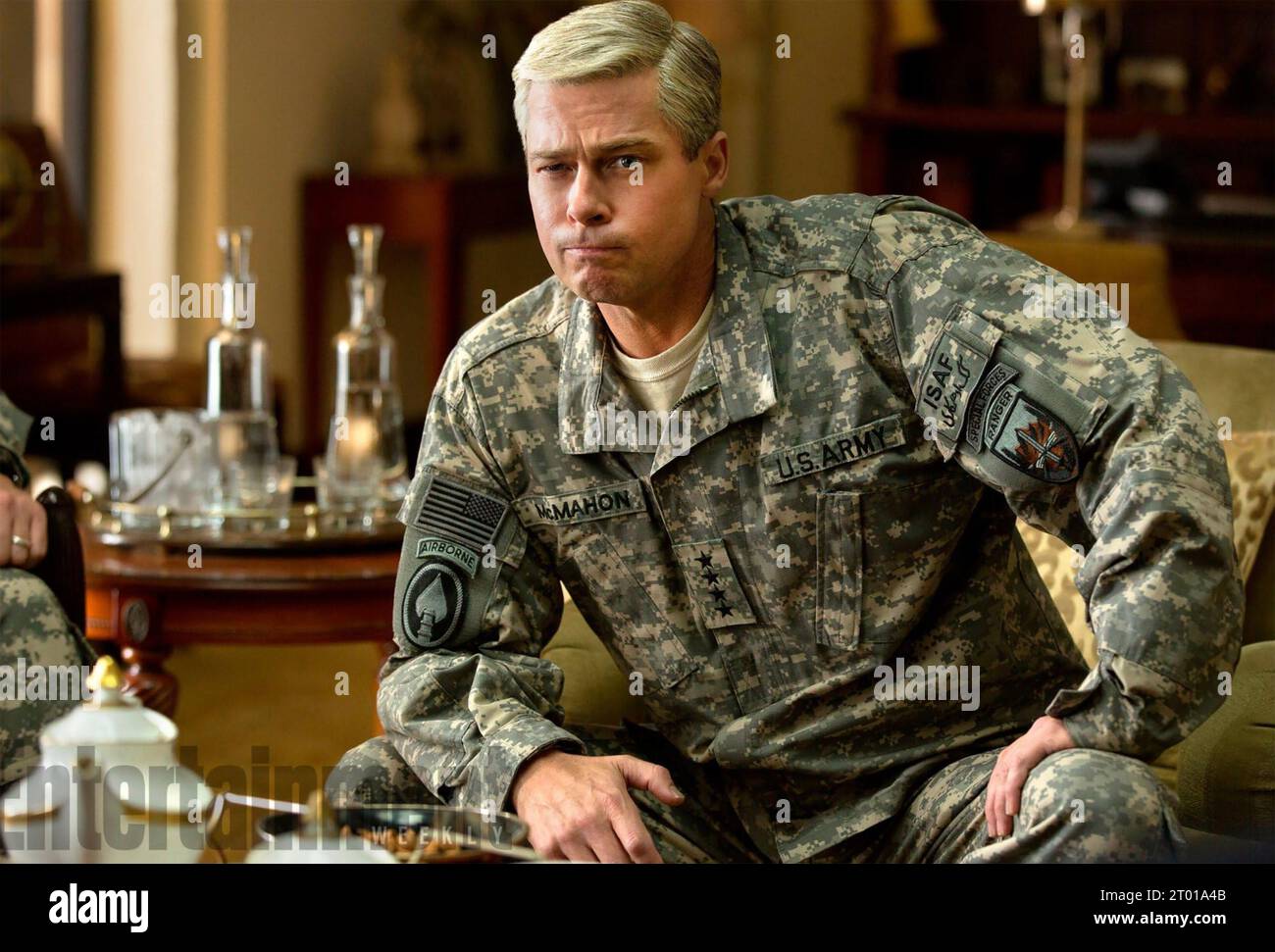WAR MACHINE 2017 Netflix film with Brad Pitt Stock Photo