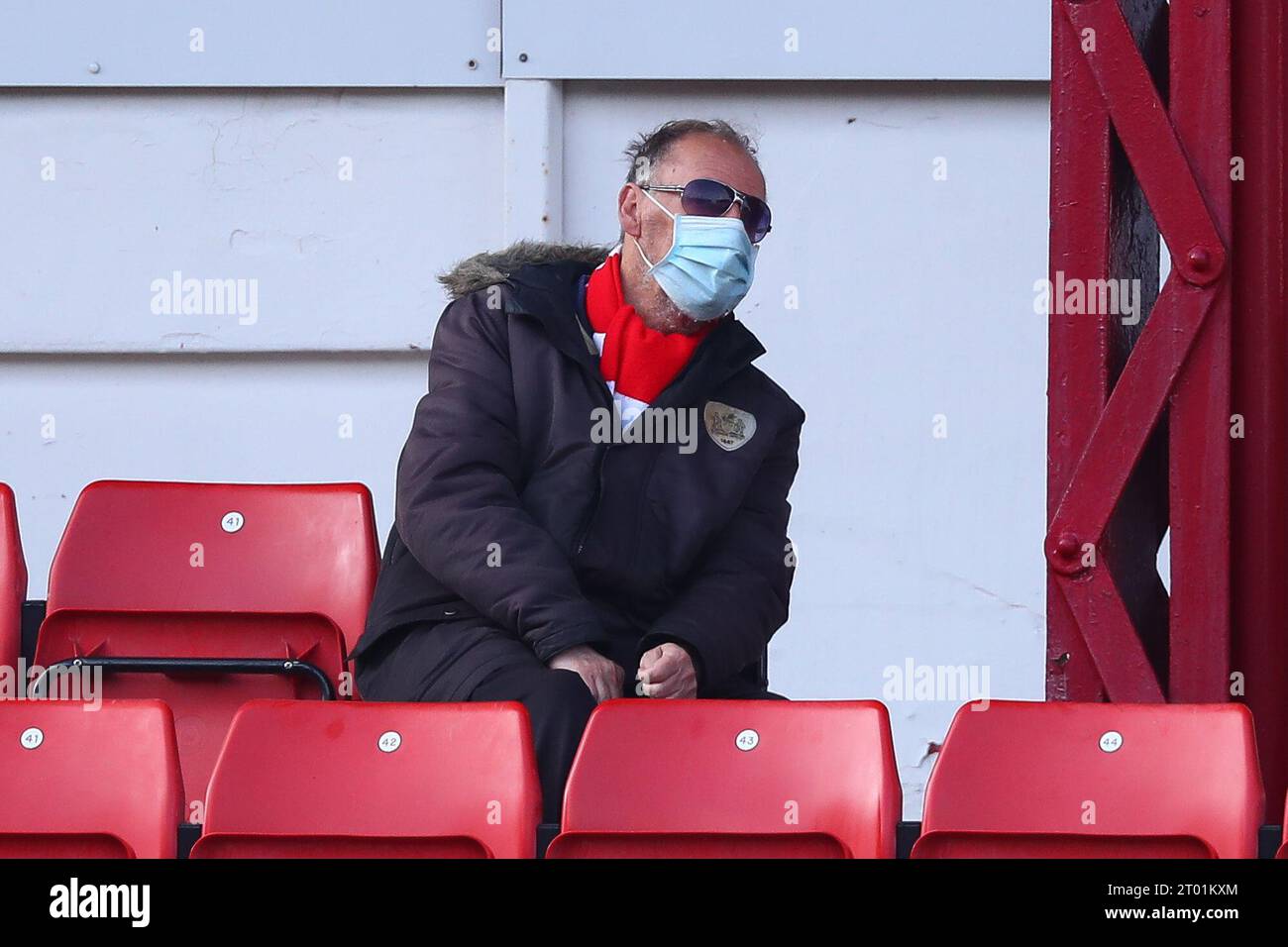 Barnsley, UK. 30th Sep, 2023. Barnsley fans watch on during the