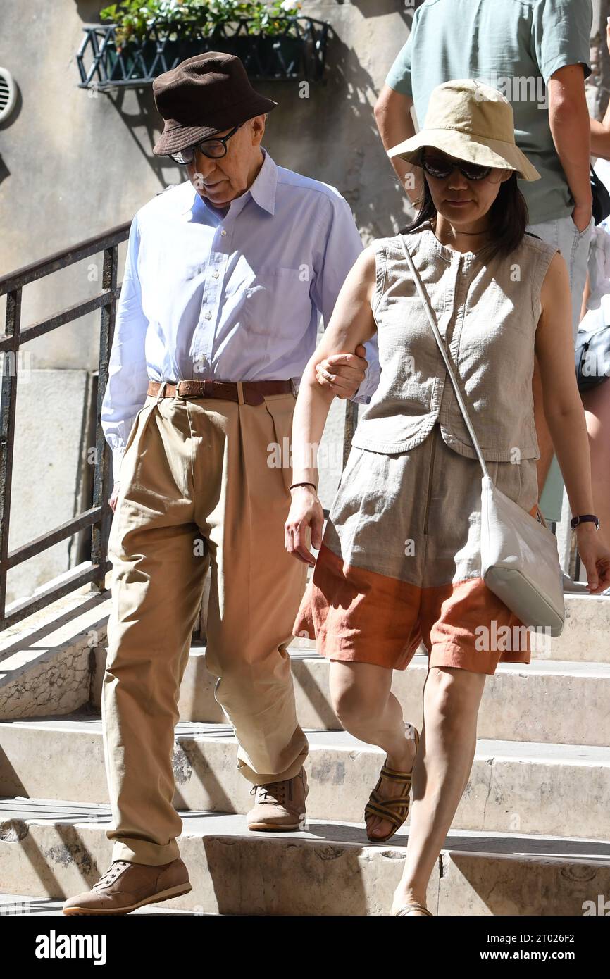 VENICE, ITALY SEPTEMBER 06Woody Allen and wife Soonyi Previn