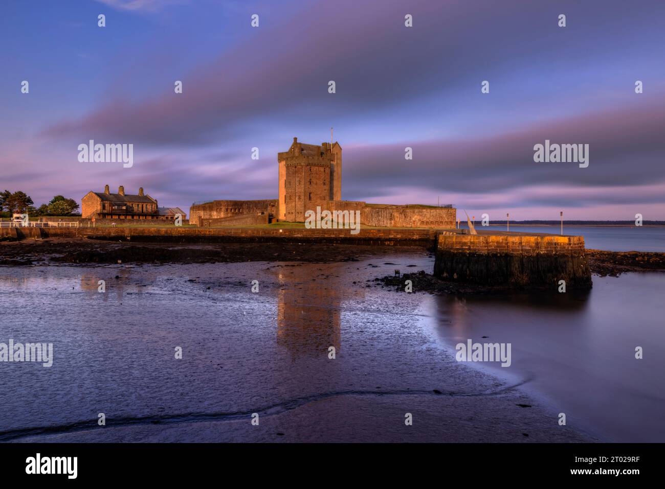 The medieval castle of Broughty Ferry near Dundee in Angust, Scotland Stock Photo