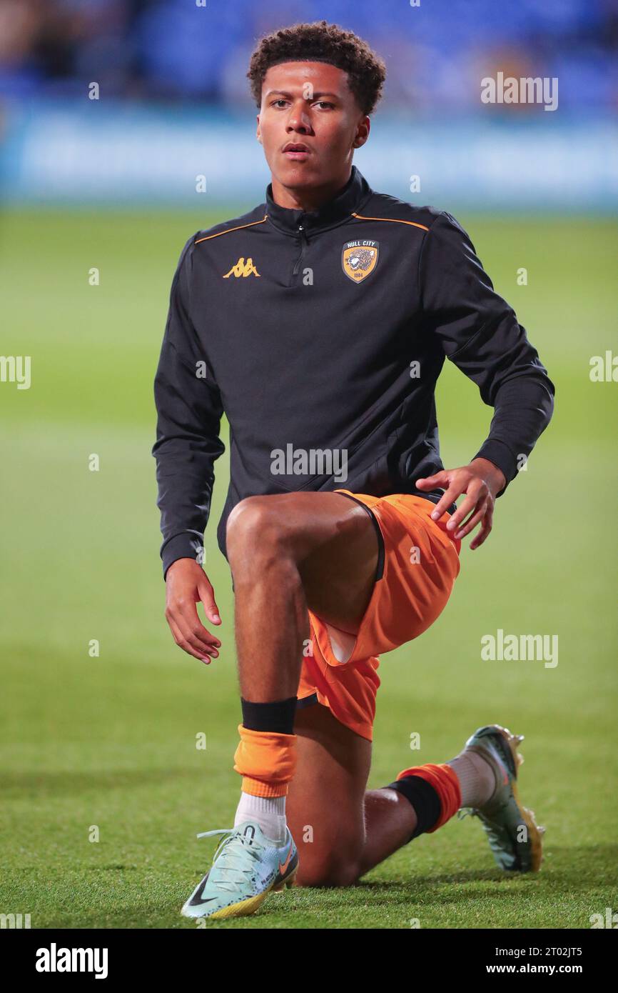 Tyrell Sellars-Fleming #41 of Hull City during the pre-game warm up ahead of the Sky Bet Championship match Ipswich Town vs Hull City at Portman Road, Ipswich, United Kingdom, 3rd October 2023  (Photo by Gareth Evans/News Images) Stock Photo