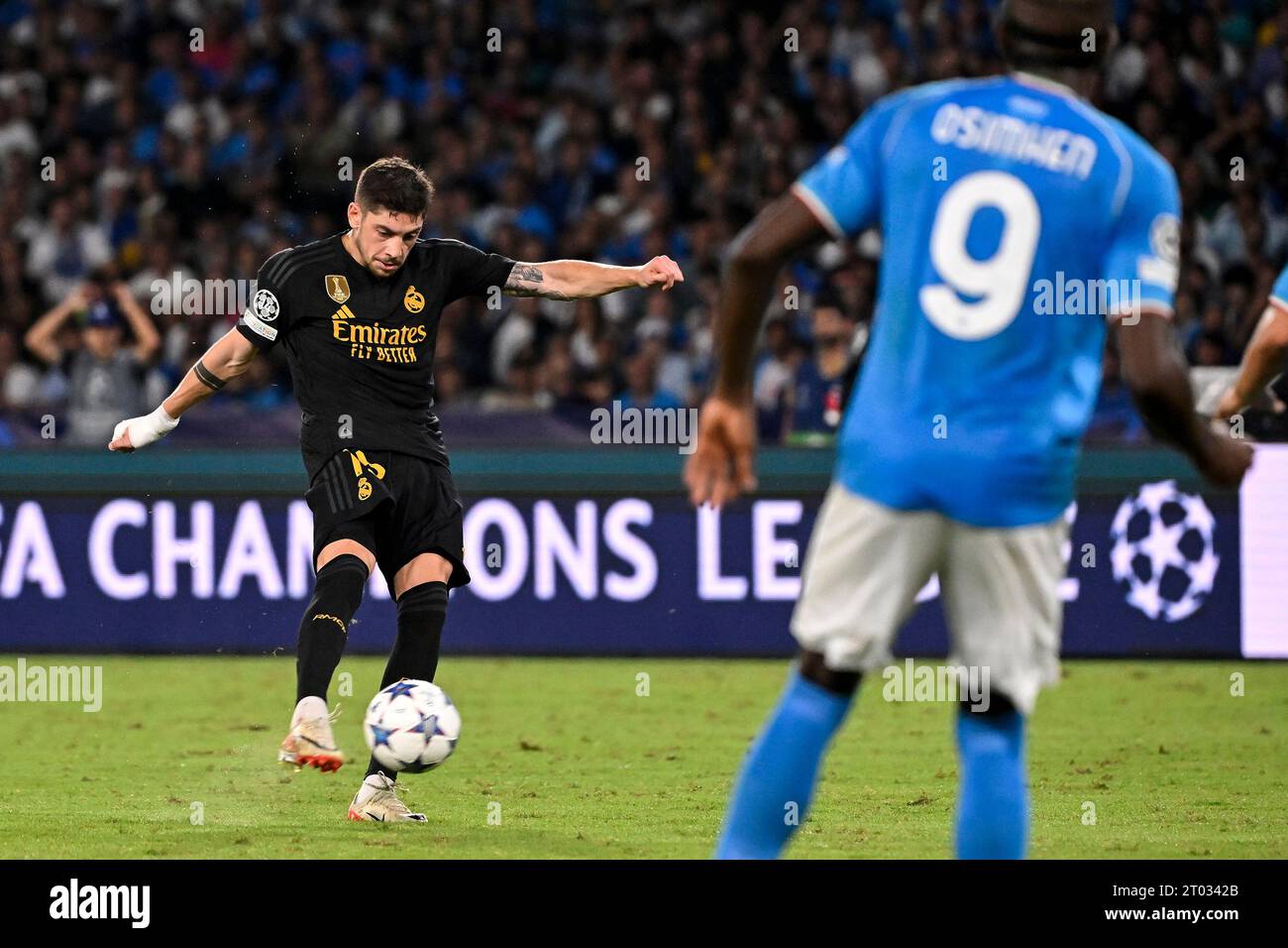 Naples, Italy. 03rd Oct, 2023. Federico Valverde of Real Madrid CF scores the goal of 2-3 during the Champions League Group C football match between SSC Napoli and Real Madrid FC at Diego Armando Maradona stadium in Naples (Italy), October 3rd, 2023. Credit: Insidefoto di andrea staccioli/Alamy Live News Stock Photo