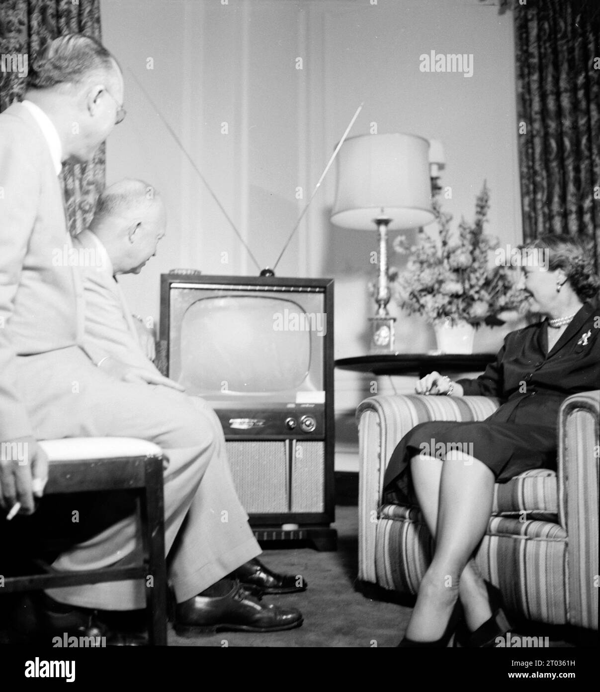 Dwight and Mamie Eisenhower watching a television during the Republican National Convention, USA in 1952 Stock Photo