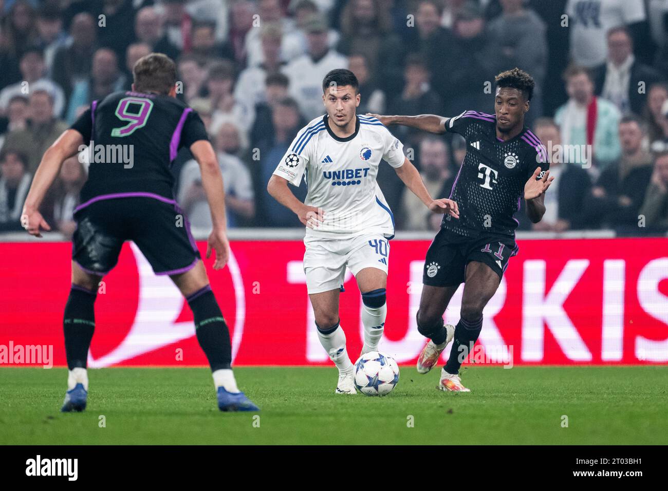 231003 Roony Bardghji of Copenhagen and Kingsley Coman of Bayern