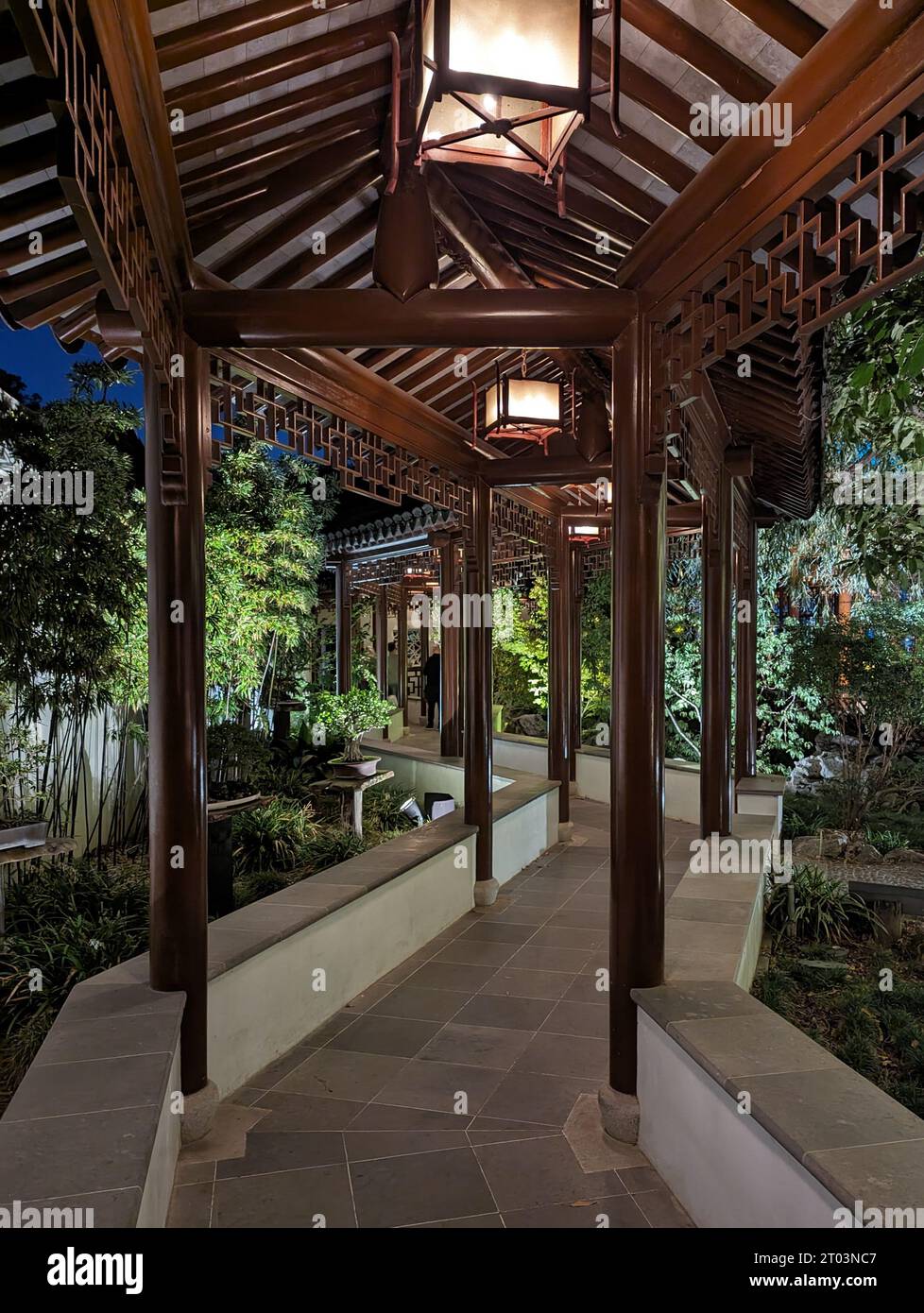 Traditional Chinese architecture in a corridor Stock Photo - Alamy