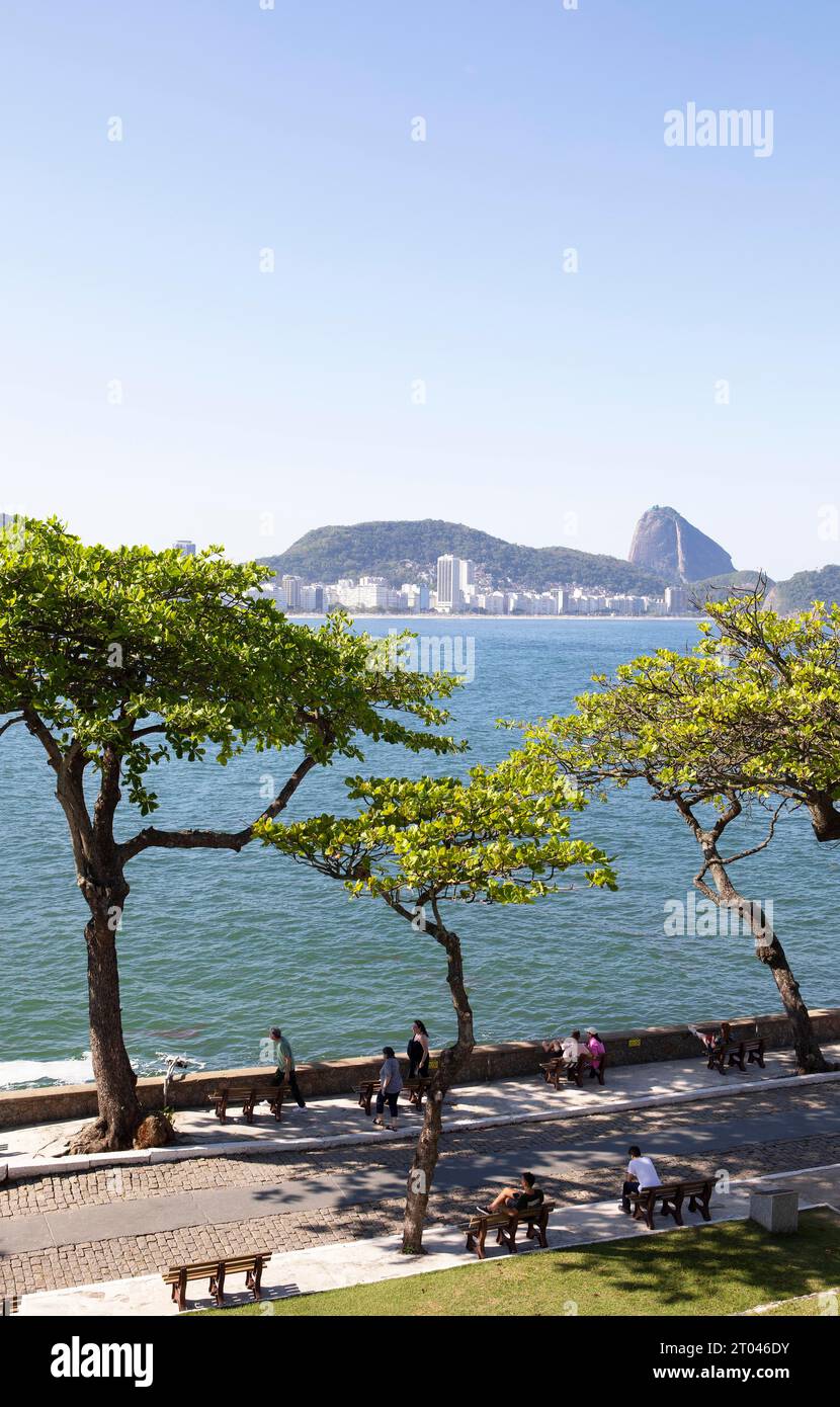 Promenade at the Forte de Copacabana, behind the Sugar Loaf Mountain