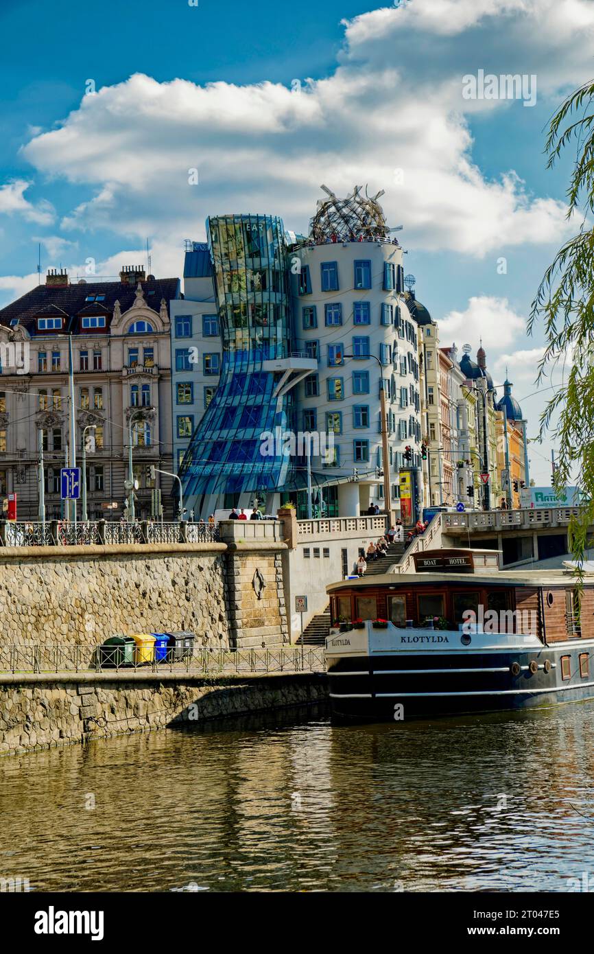 Dancing House by architects Vlado Milunic and Frank O. Gehry, Prague, Czech Republic Stock Photo