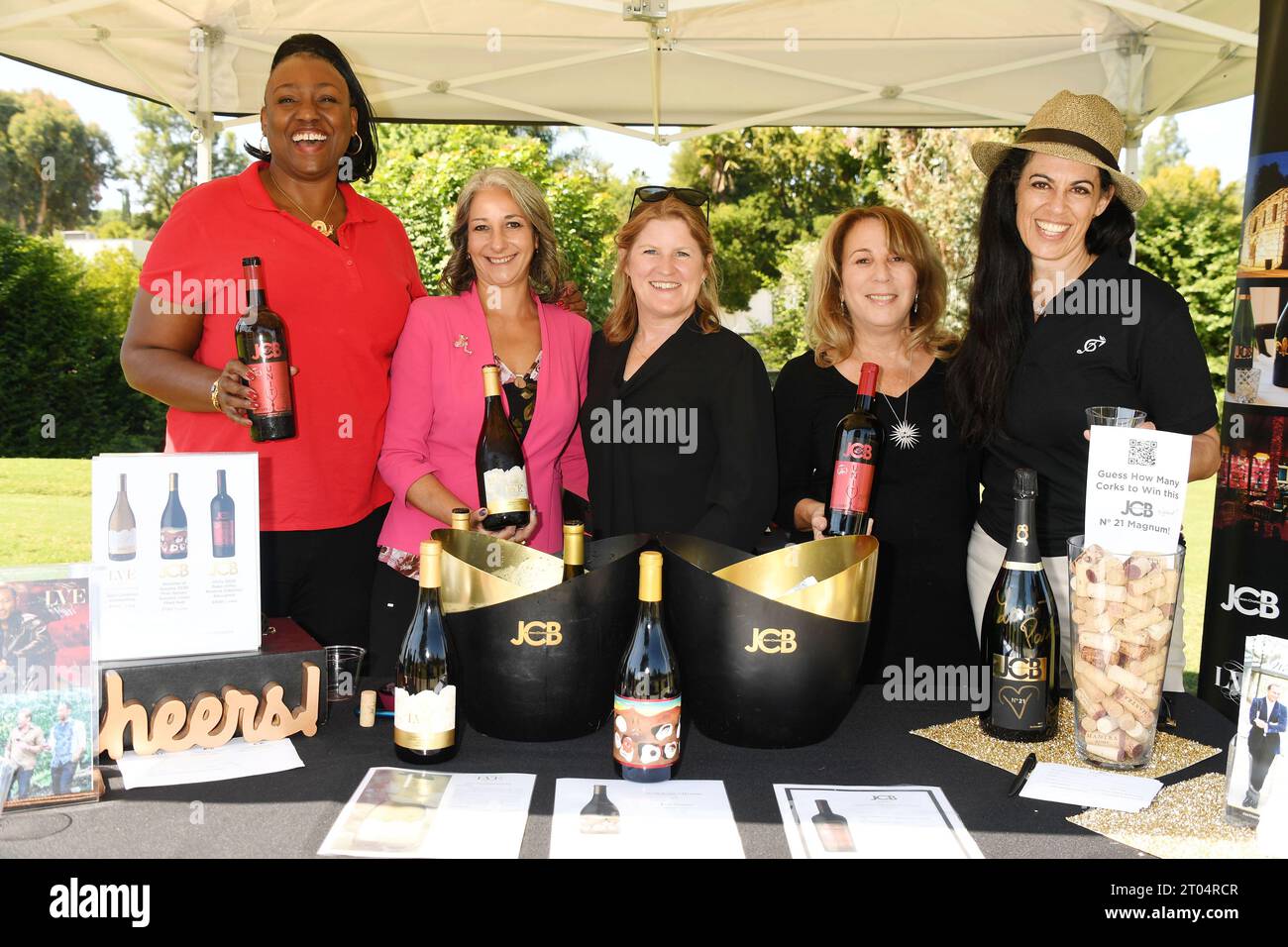 TARZANA, CALIFORNIA - OCTOBER 02: (L-R) Patti-Anne Tarlton, Nurit Siegel Smith and guests attend the Music Forward Foundation Golf Classic at El Cabal Stock Photo