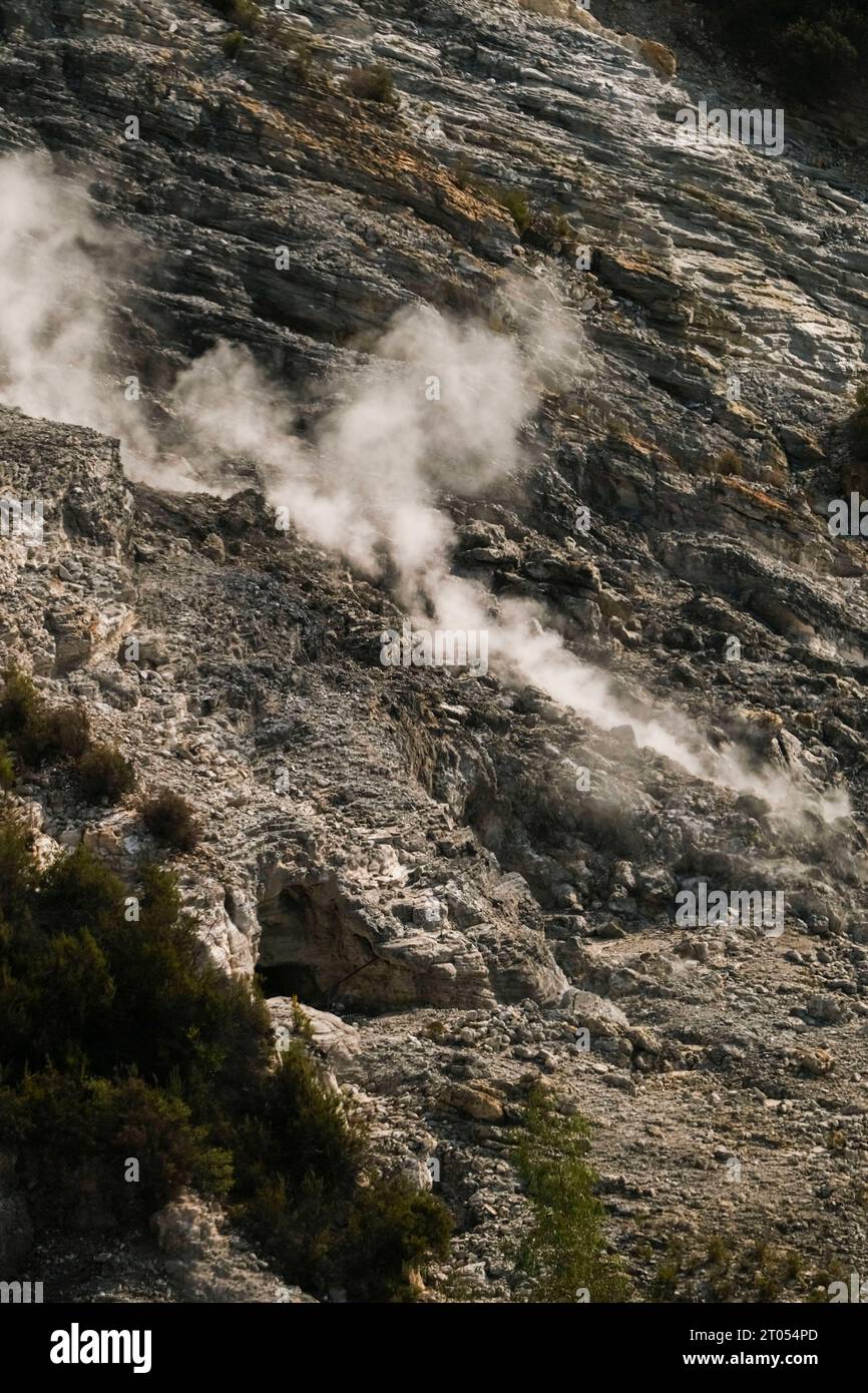 Italy: Campi Flegrei A generic view of the solfatara fumarola, it is one of the forty volcanoes that make up the Phlegraean Fields it is located about three kilometres from the centre of the city of Pozzuoli, it is the epicentre of the seismic swarm that has occurred in recent days, the strongest tremor the day before yesterday of magnitude 4.2 recorded by the Monitoring Network of the Vesuvius Observatory of the National Institute of Geophysics and Volcanology INGVA generic view of the solfatara, it is one of the forty volcanoes that make up the Phlegraean Fields it is located about three kil Stock Photo