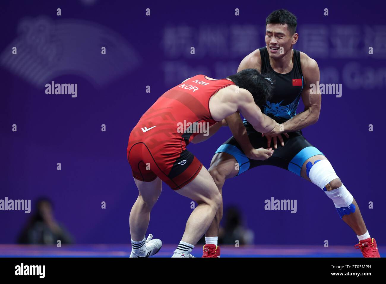 Hangzhou, China's Zhejiang Province. 4th Oct, 2023. Liu Rui (R) of ...
