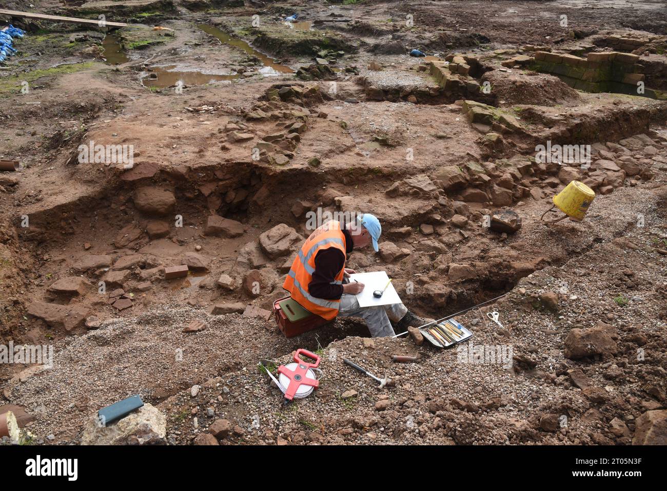 Human remains archaeological hi-res stock photography and images - Alamy