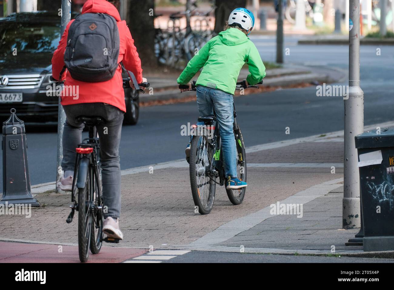 Kinderfahrrad hi-res stock photography and images - Alamy