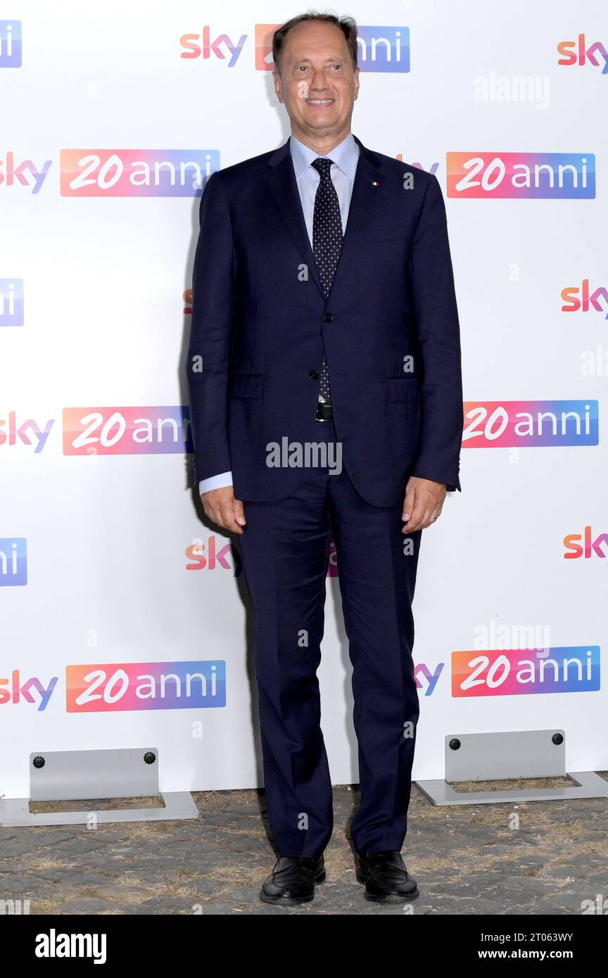 Luca CIriani beim Photocall Sky 20 anni/Sky 20 Jahre im Terme di Diocleziano. Rom, 03.10.2023 *** Luca CIriani at the photocall Sky 20 anni Sky 20 years at Terme di Diocleziano Rome, 03 10 2023 Foto:xA.xM.xTinghinox/xFuturexImagex sky 3621 Credit: Imago/Alamy Live News Stock Photo