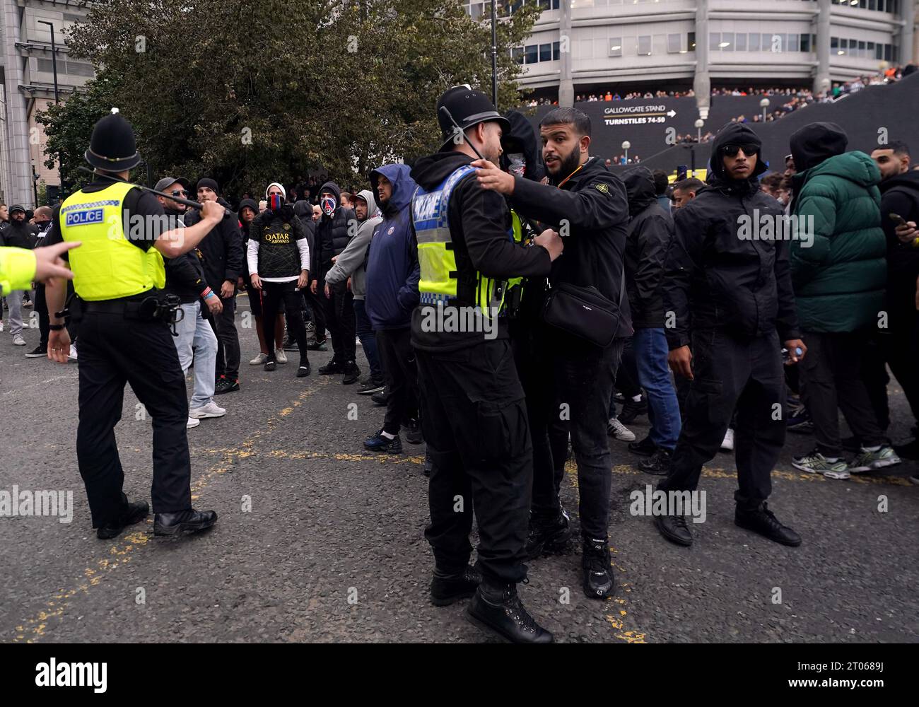 Fans and police presence outside the ground ahead of the UEFA Champions League Group F match at St. James' Park, Newcastle upon Tyne. Picture date: Wednesday October 4, 2023. Stock Photo
