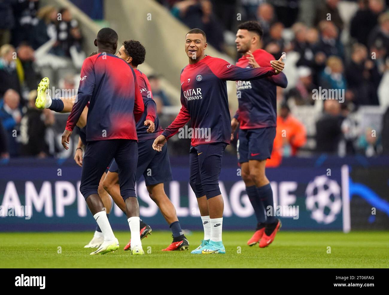 Paris Saint-Germain's Kylian Mbappe warms up on the pitch before the UEFA Champions League Group F match at St. James' Park, Newcastle upon Tyne. Picture date: Wednesday October 4, 2023. Stock Photo