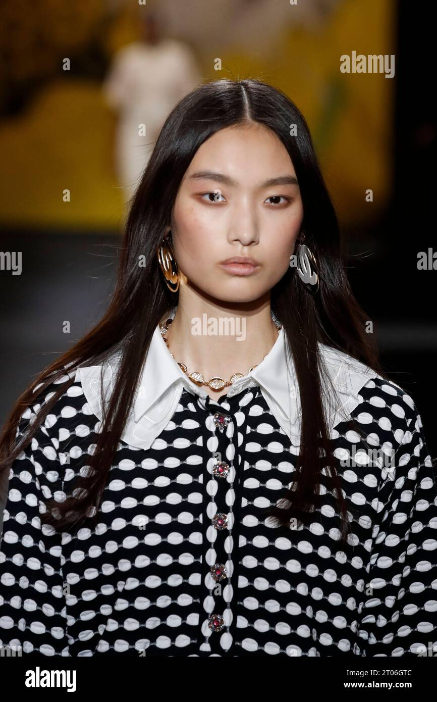 Paris, France. 03rd Oct, 2023. Model Tinglei Liu walks on the runway at ...