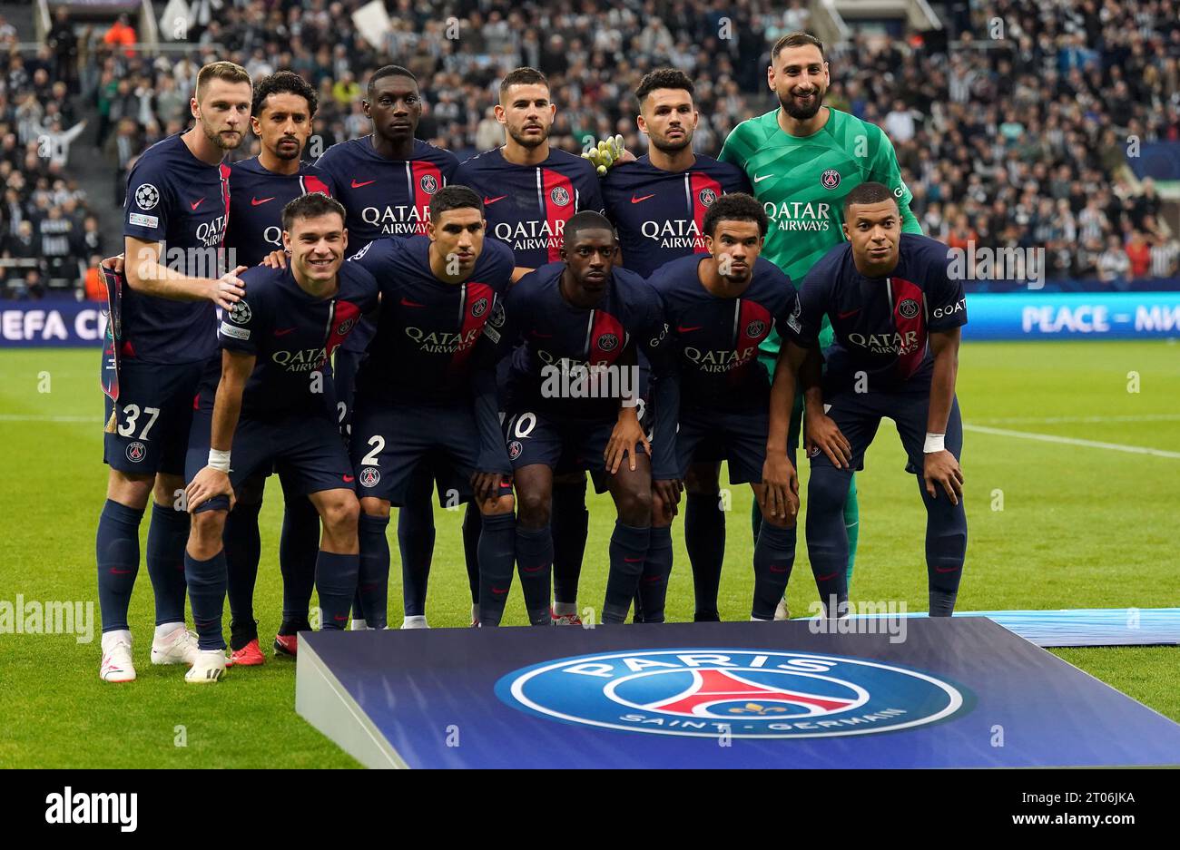 Paris Saint-Germain starting line up during the UEFA Champions League Group F match at St. James' Park, Newcastle upon Tyne. Picture date: Wednesday October 4, 2023. Stock Photo