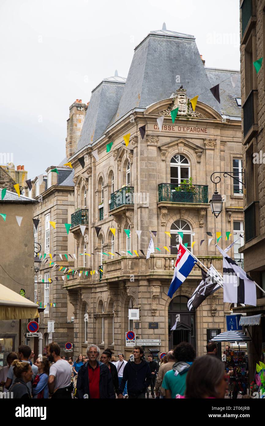 SAINT MALO, FRANCE - AUGUST 2023 - View of the Caisse d'Epargne building in  the picturesque town of Saint Malo, Brittany, France. Vertical shot Stock  Photo - Alamy