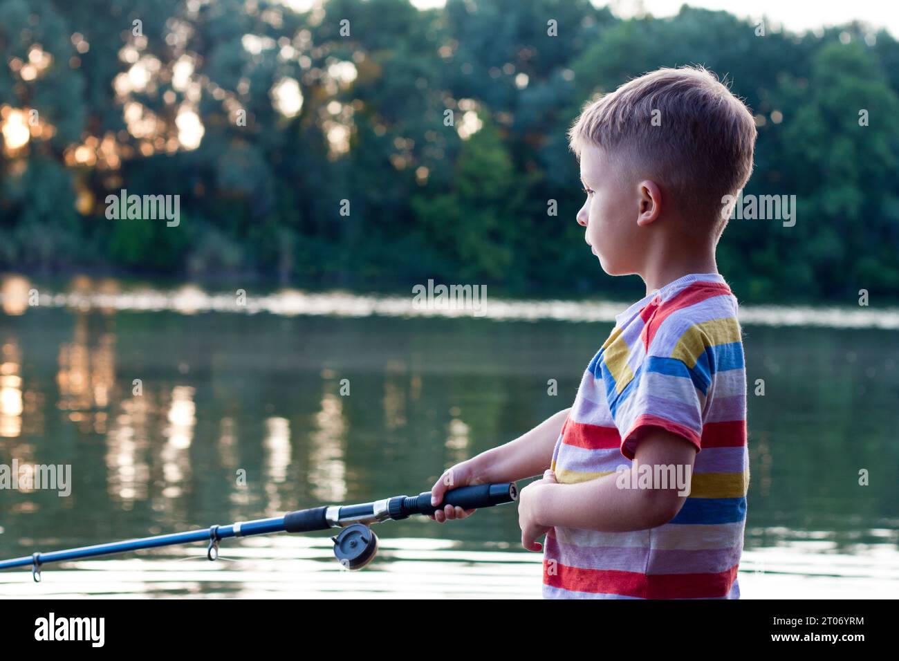 Fisherman child hi-res stock photography and images - Page 2 - Alamy