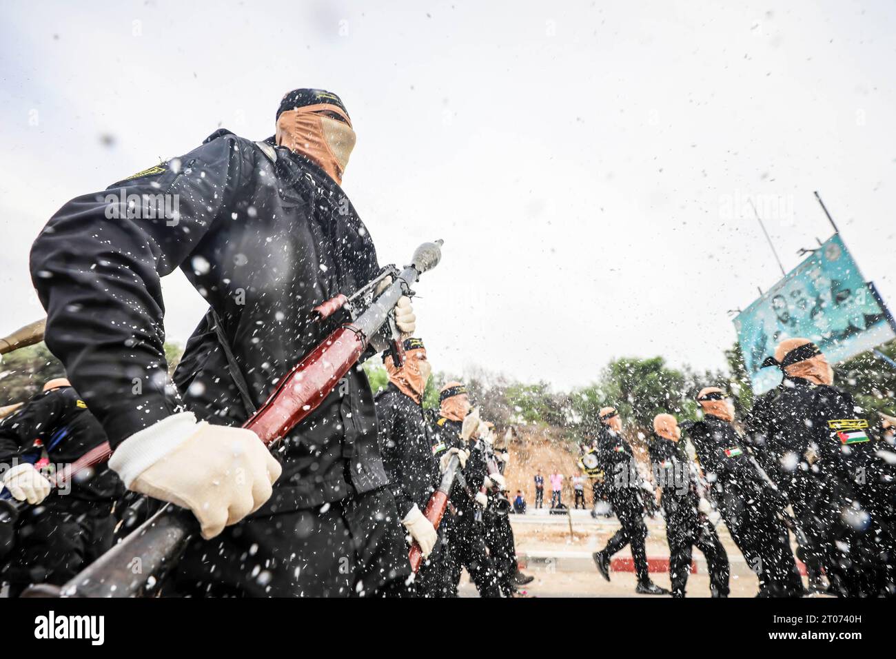 Gaza, Palestine. 04th Oct, 2023. Palestinian militants of the Islamic Jihad movement participate in an anti-Israel military parade marking the 36th anniversary of the movement's foundation in Gaza City Credit: SOPA Images Limited/Alamy Live News Stock Photo