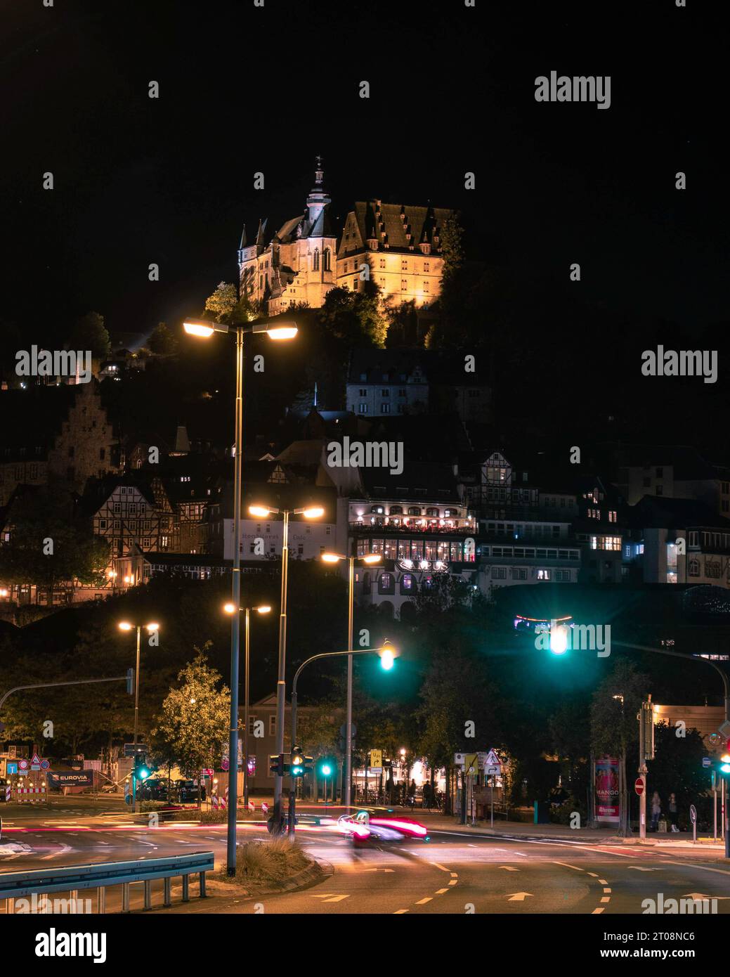 Long exposure of car lights hi-res stock photography and images - Alamy