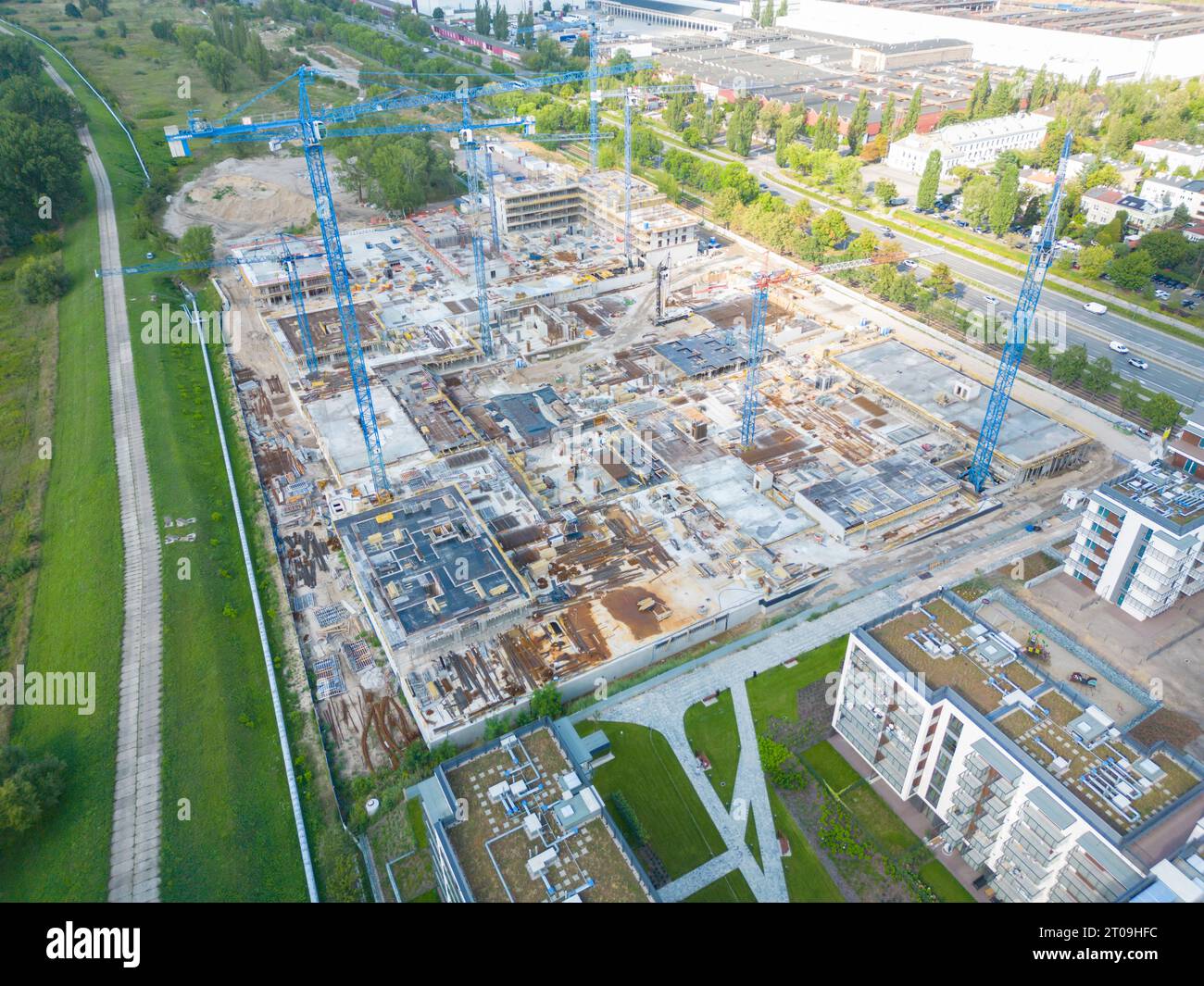 This Chic Modern Industrial Urban Loft in Midtown - Apartments for Rent ...